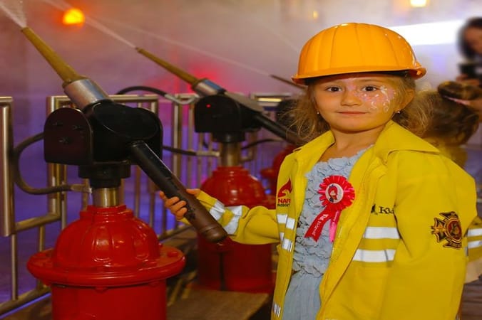 Dubai Mall KidZania - KidZania is an interactive city, run by kids located in Dubai Mall. Learning is better when it’s fun. KidZania is a 7,000m2 scaled replica of a real city that combines entertainment and education, with over 60 real-life activities for children aged 4-16. They’ll discover all about different jobs through exciting role-play, and develop decision-making, teamwork, creativity and social skills in ways that can’t be taught in a classroom. Dubai Mall KidZania - Image 4 of 5