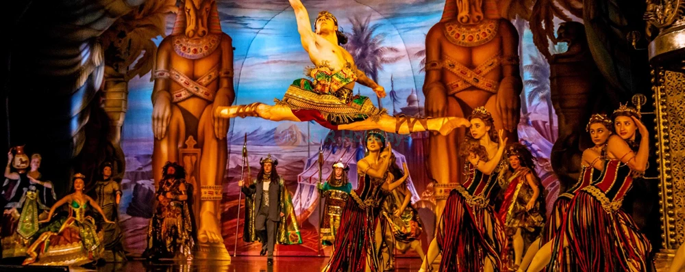 The Phantom of the Opera Show in London - Her Majesty’s Theatre - JTR Holidays - Image 3 of 5