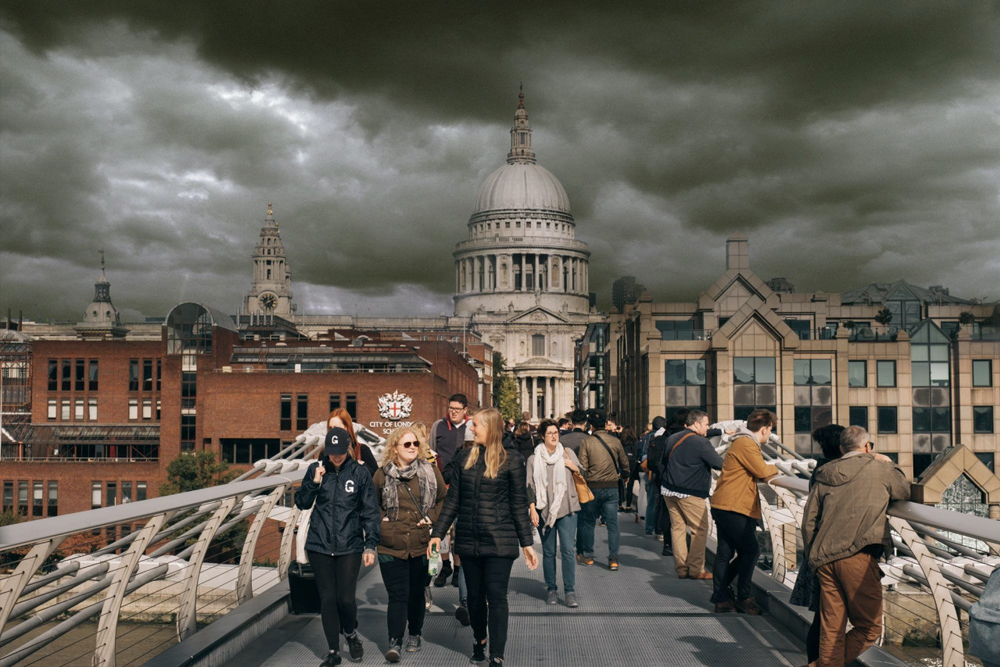Harry Potter Evening Tour with a Boat Ride in London - Image 1 of 5