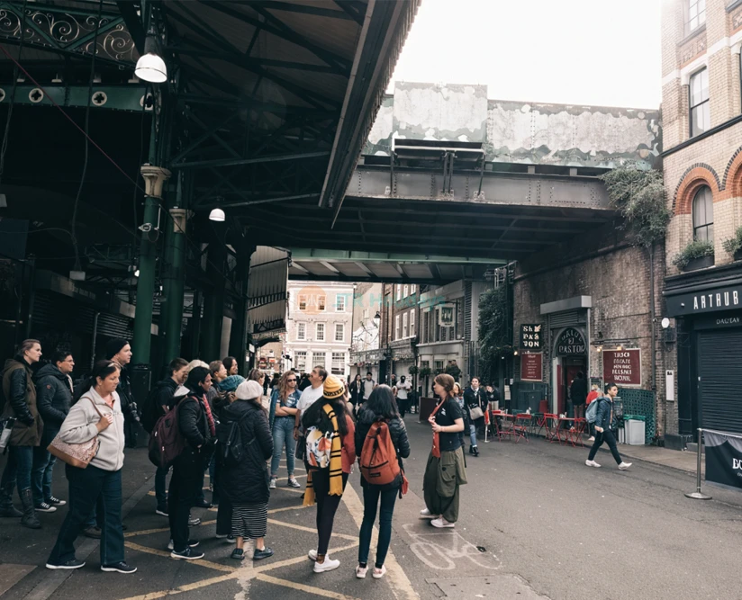 Harry Potter Evening Tour with Boat Ride in London - Magical Walking Adventure - JTR Holidays - Image 2 of 5