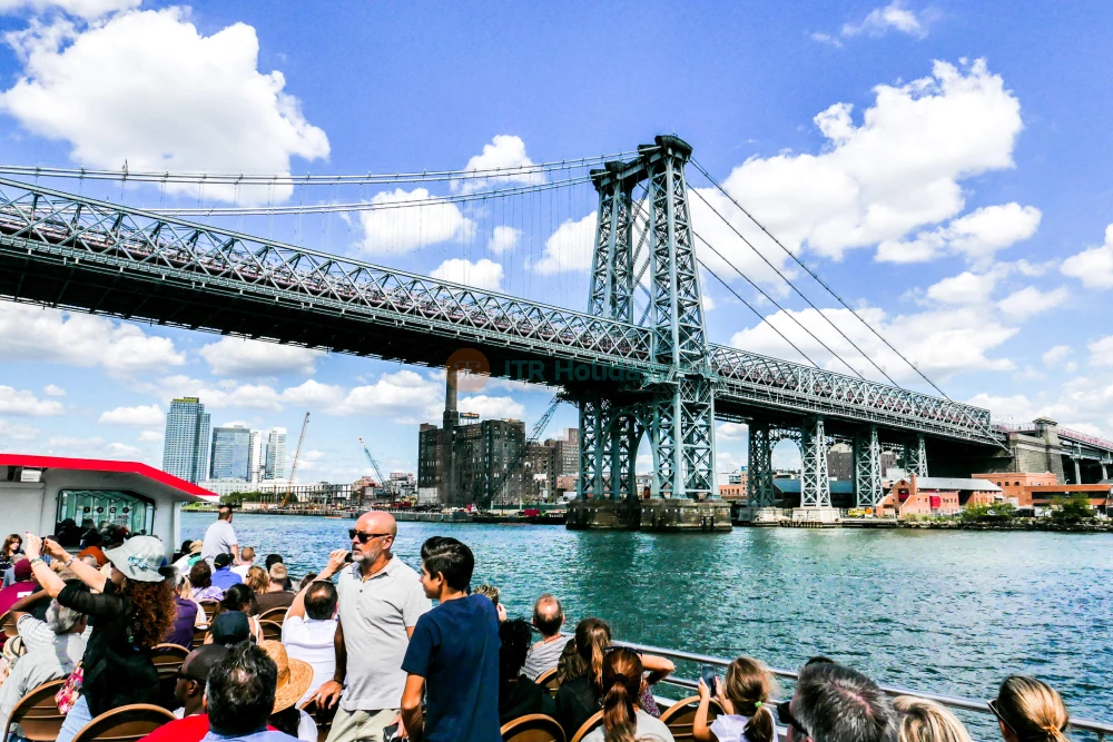 Liberty Super Express - Statue of Liberty Cruise by Circle Line - JTR Holidays - Image 9 of 9