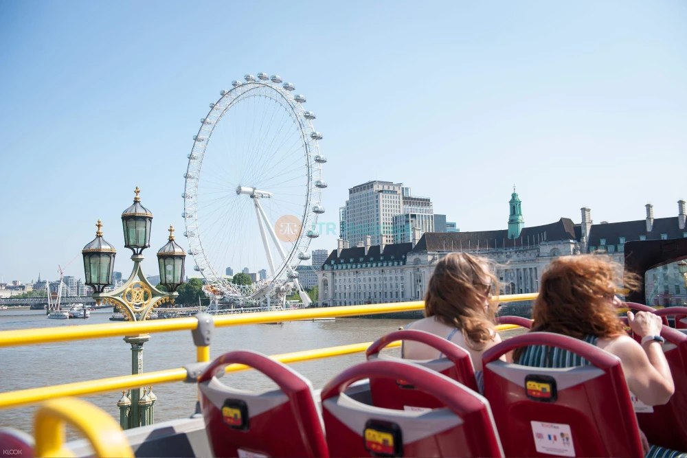 Tootbus London Hop-On Hop-Off Bus - Visit Top Attractions Easily - JTR Holidays