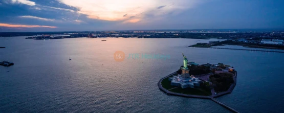 New York City Scenic Helicopter Tour from Westchester | NYC Aerial Views - JTR Holidays