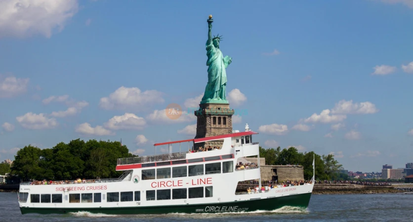 Best of New York City Sightseeing Cruise - 2.5-Hour Circle Line Tour - JTR Holidays