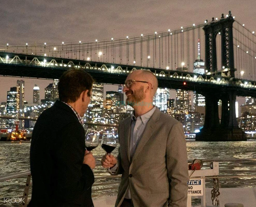 纽约市早午餐、午餐或晚餐自助餐河上游船 - 图片 2 的 5