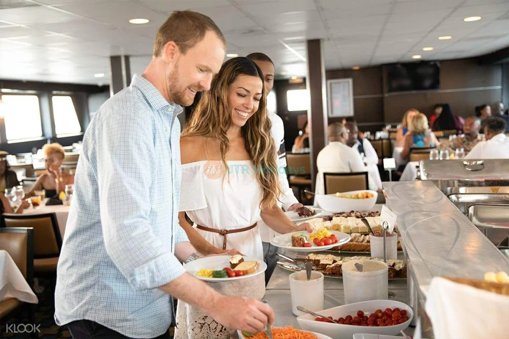 NYC Buffet Cruise – Brunch, Lunch or Dinner on the River - JTR Holidays