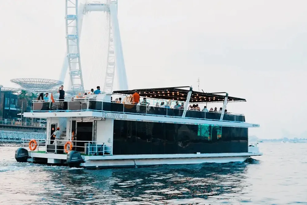 Ain Dubai Tour Experience | Ride the World’s Tallest Observation Wheel - JTR Holidays - Image 7 of 8