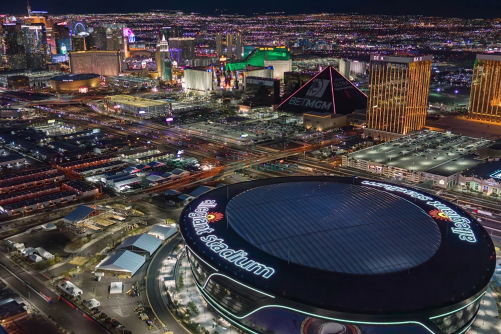 Las Vegas Helicopter Night Flight | City Views from Above - JTR Holidays