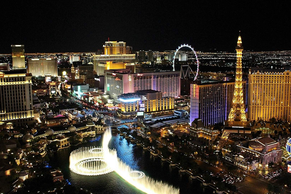 Las Vegas Strip Helicopter Night Flight - Image 2 of 5