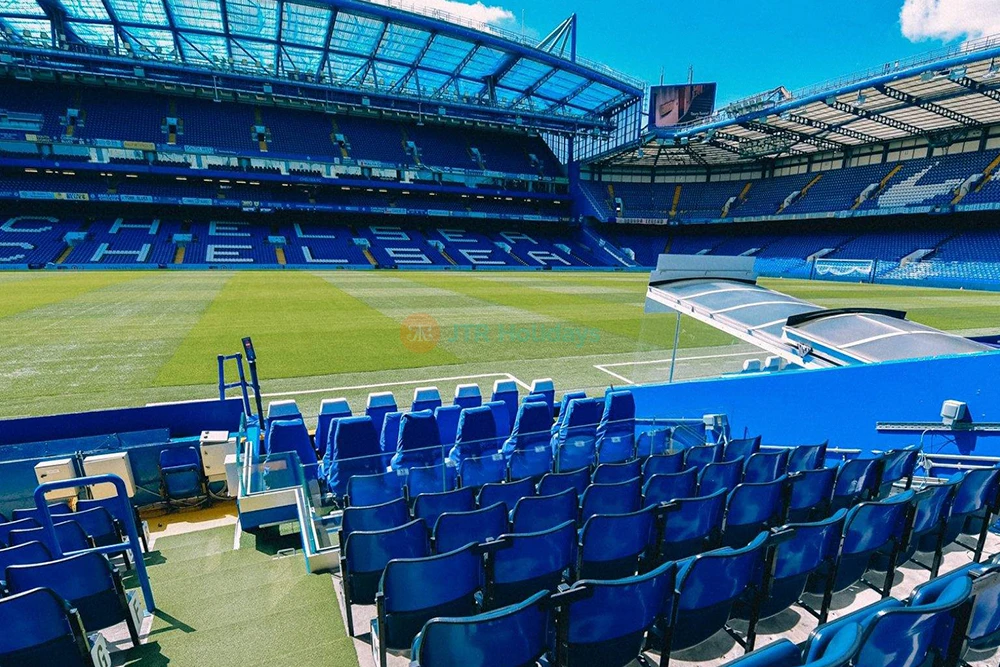 Chelsea Football Club Tour – Explore the Stadium & Museum - JTR Holidays - Image 8 of 13