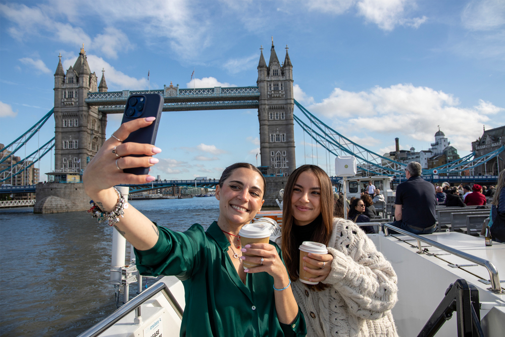 Thames River Sightseeing Cruises London Ticket - Experience the best of London with a River Thames Cruise, offering stunning views of famous landmarks like Big Ben, the Tower of London, and the London Eye. Enjoy a relaxing journey along the river on comfortable boats, with options for sightseeing, lunch, and evening cruises. Learn about the city’s history through informative commentary and capture unforgettable moments with unique perspectives of London. A must-do activity for anyone visiting the city. Thames River Sightseeing Cruises London Ticket - Image 1 of 5