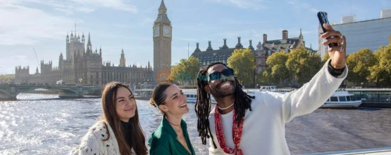 River Thames Cruise: Explore London’s Iconic Landmarks from the Water - JTR Holidays