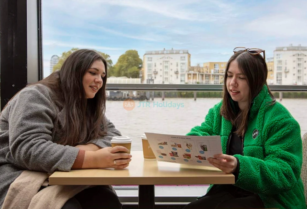 River Thames Cruise: Explore London’s Iconic Landmarks from the Water - JTR Holidays