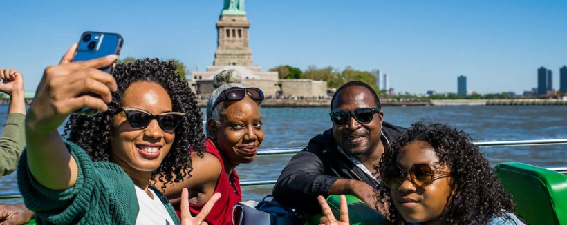 The Beast Speedboat Ride Experience in New York - The Beast Speedboat Ride Experience in New York offers a high-speed, adrenaline-pumping adventure on the Hudson River. Race past iconic landmarks like the Statue of Liberty and the Empire State Building at up to 45 mph aboard a powerful jet-powered speedboat. With stunning skyline views, thrilling twists and turns, and an energetic atmosphere, this unforgettable ride is perfect for thrill-seekers looking to experience New York City in a bold and exciting way. The Beast Speedboat Ride Experience in New York - Image 3 of 5