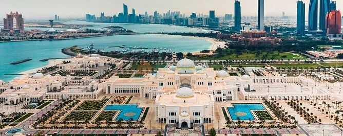 Abu Dhabi City Tour from Dubai with Sheikh Zayed Grand Mosque - Image 3 of 5