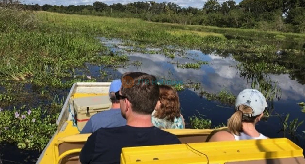 Orlando Everglades Airboat Tour | Florida Wildlife & Eco Adventure - JTR Holidays - Image 1 of 5