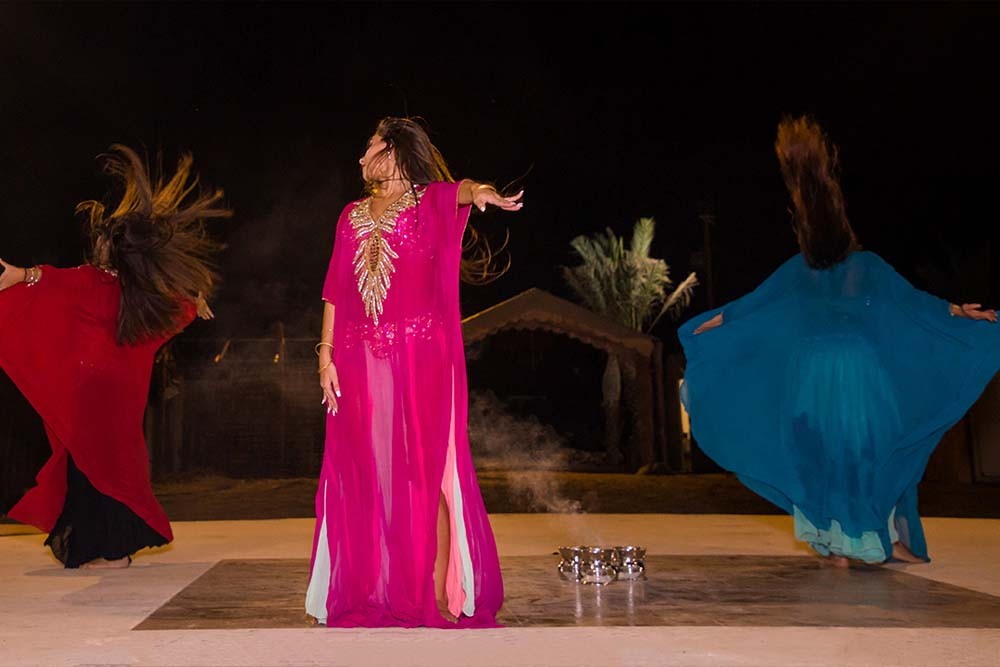 Premium Red Dunes, Camel Safari & 3 Cuisines Buffet At Al Khayma Camp - Image 4 of 12