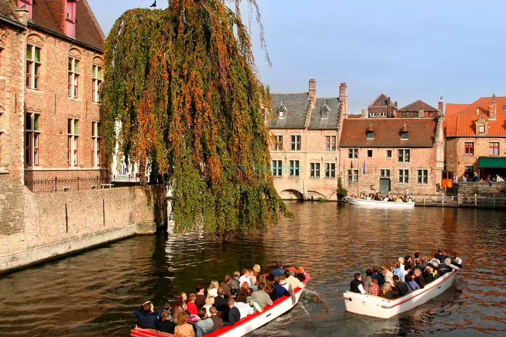 Amsterdam And Paris - 5 Nights 6 Days