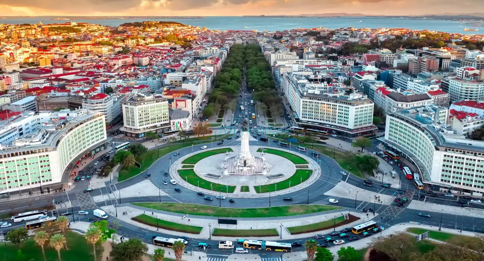 Откройте для себя очарование Лиссабона, Мадрида и Барселоны - Image 1 of 13