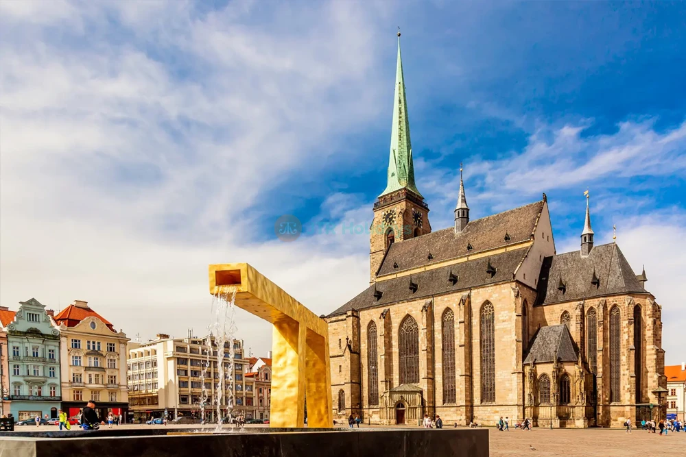 Forfait de Prague à Paris – Itinéraire de vacances en Europe 8 jours 7 nuits - JTR Vacances - Image 9 of 12