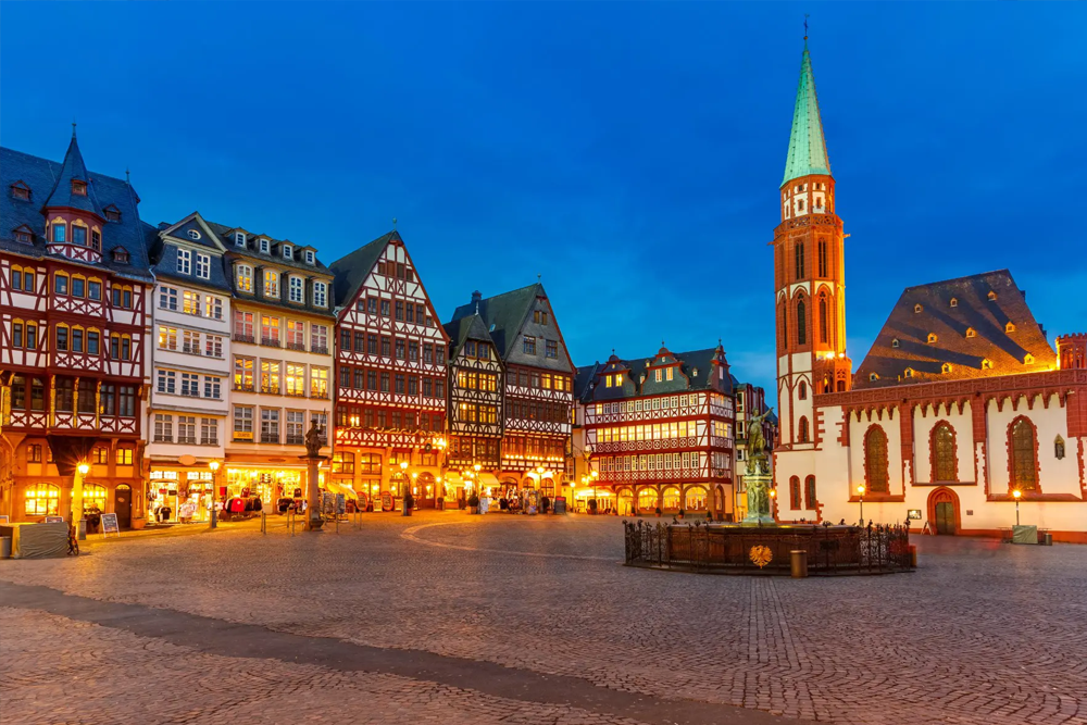 Prague to Paris Tour Package – 8 Days 7 Nights Europe Holiday Itinerary - JTR Holidays - Image 10 of 12