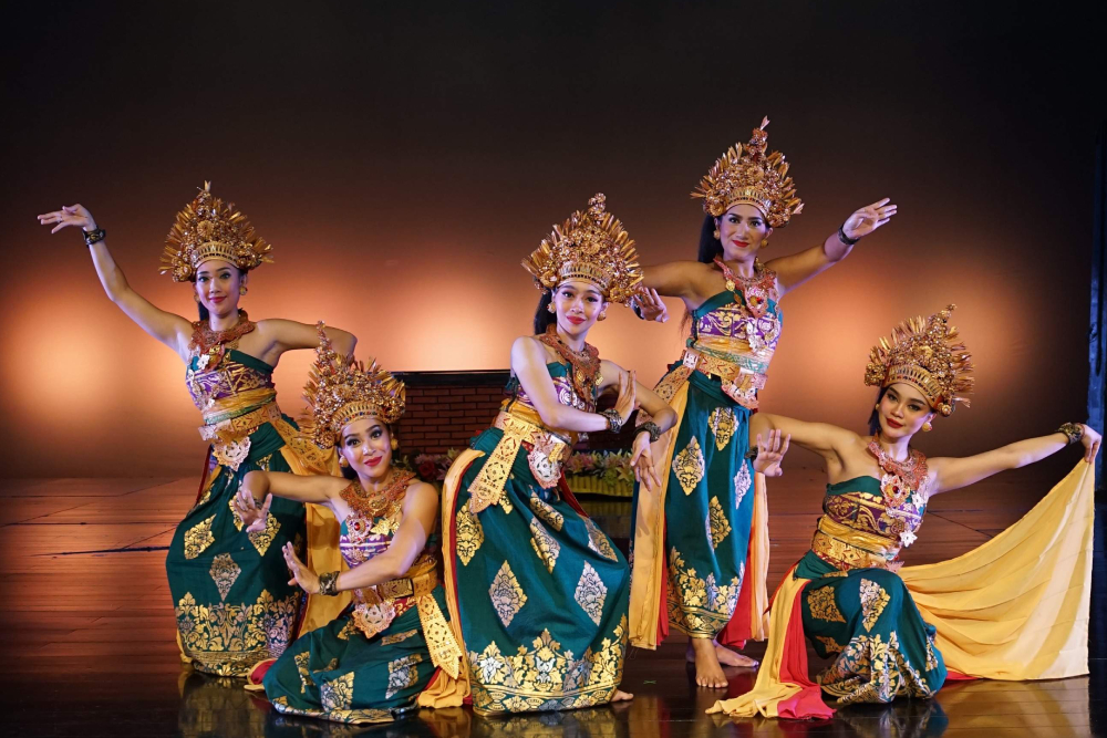 Devdan Show Ticket in Bali - Secure your Devdan Show Bali ticket for an unforgettable cultural performance at Nusa Dua Theatre. Experience award-winning Indonesian dance from Bali, Java, Sumatra, and Papua, enhanced by live gamelan music, modern acrobatics, and stunning special effects. Perfect for families and culture enthusiasts, this top-rated Bali cultural show showcases Indonesia’s “Unity in Diversity.” Book your Devdan Show in Bali today for the best seats and skip the line access. Devdan Show Ticket in Bali - Image 1 of 5