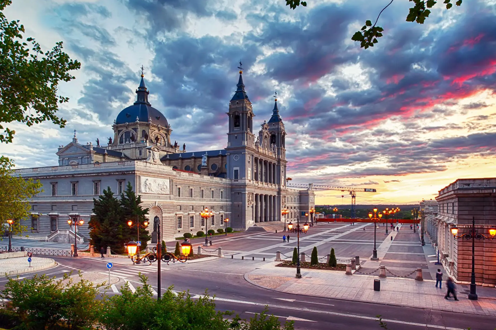 Tour Iberian Ring – Paquete de Viaje a España y Portugal de 8 Noches y 9 Días - JTR Holidays - Image 5 of 8