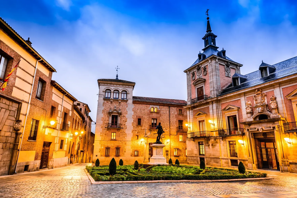 Tour Iberian Ring – Paquete de Viaje a España y Portugal de 8 Noches y 9 Días - JTR Holidays - Image 6 of 8