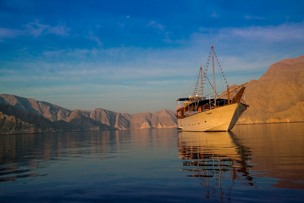 ムサンダム ステイケーション – ダウクルーズとヨットでの一泊滞在 - JTRホリデーズ - Image 4 of 8