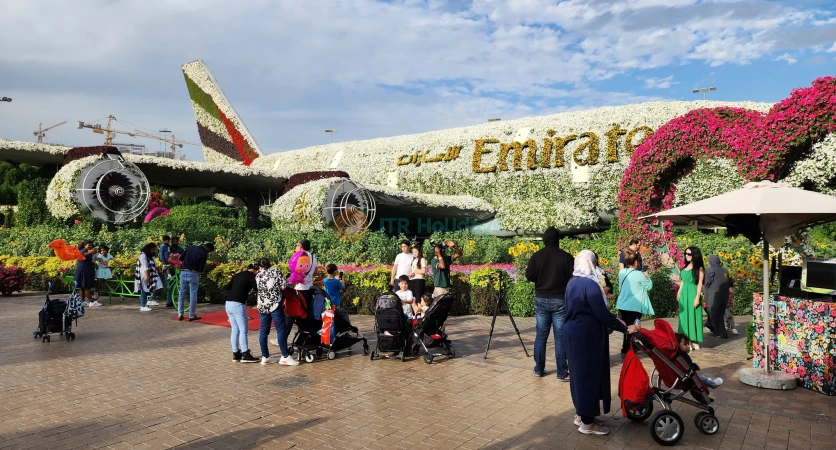 Miracle Garden Dubai - Timings , Tickets Price Entry Fee | JTR Holidays