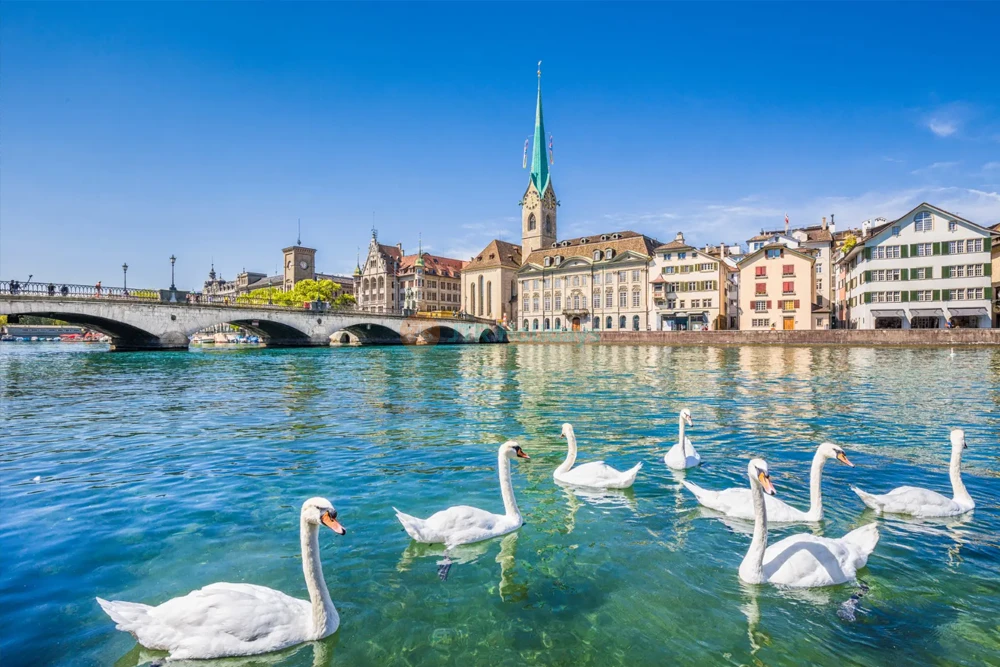 French and Swiss Spirit Tour – 7 Nights 8 Days | Paris to Switzerland Package - JTR Holidays - Image 7 of 7