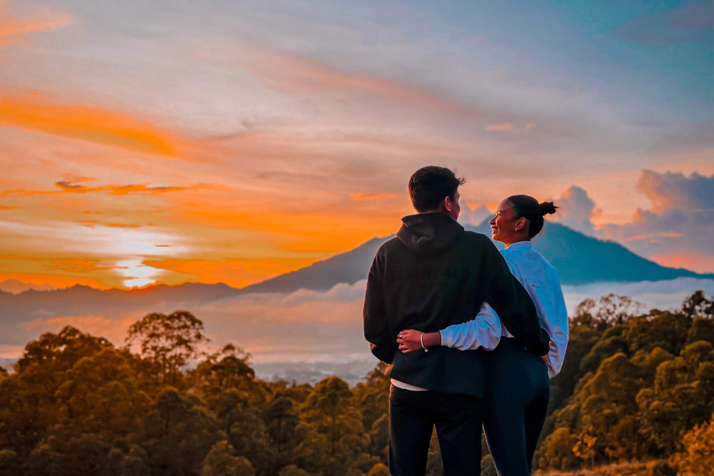 Mount Batur 4WD Jeep Tour Bali - Image 1 of 9