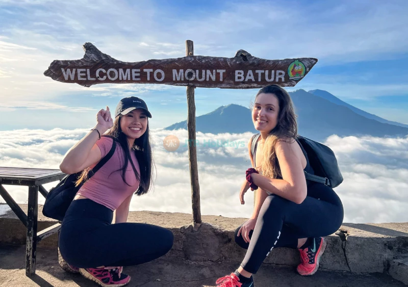 Tour di Trekking all'Alba sul Monte Batur