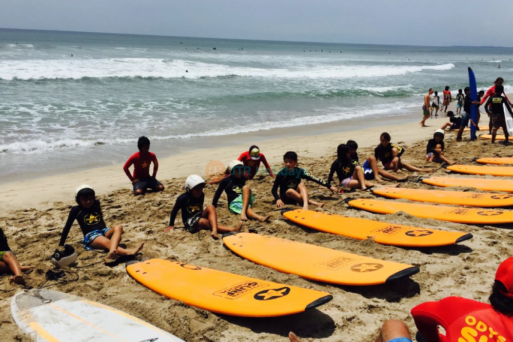 Surfing Lessons Bali Odysseys Surf School Kuta Beach - JTR Holidays
