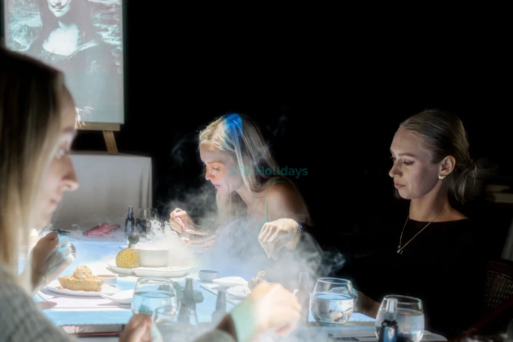 Seven Paintings Ubud Art & Dining - JTR Holidays
