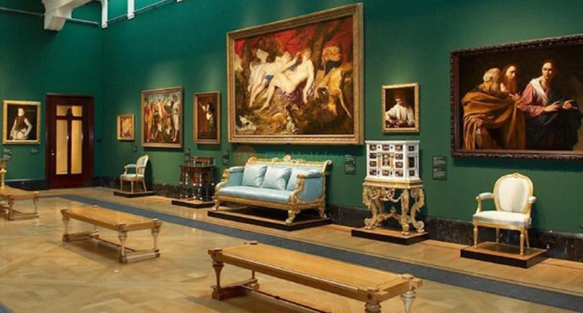 The King’s Gallery – Explore Royal Art at Buckingham Palace - JTR Holidays