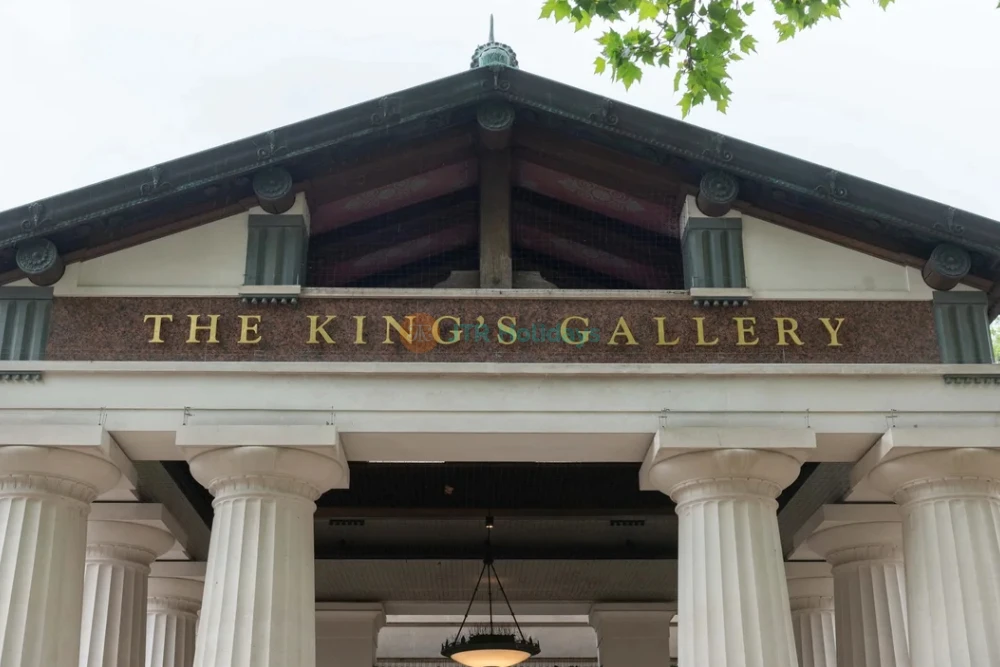 The King’s Gallery – Explore Royal Art at Buckingham Palace - JTR Holidays
