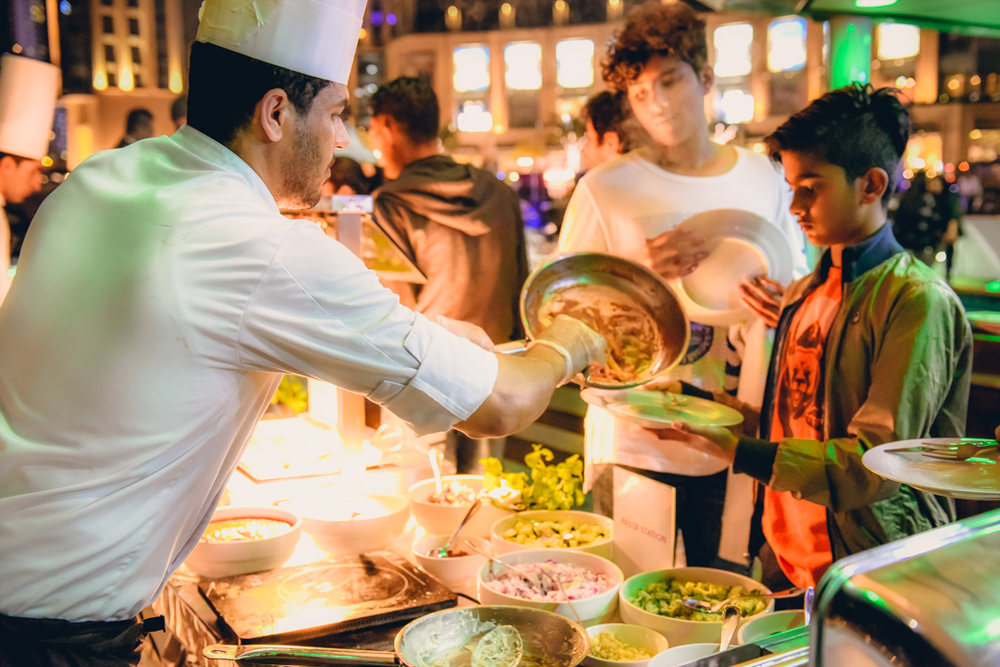 Dubai Marina Mega Yacht Dinner Cruise - Image 2 of 5