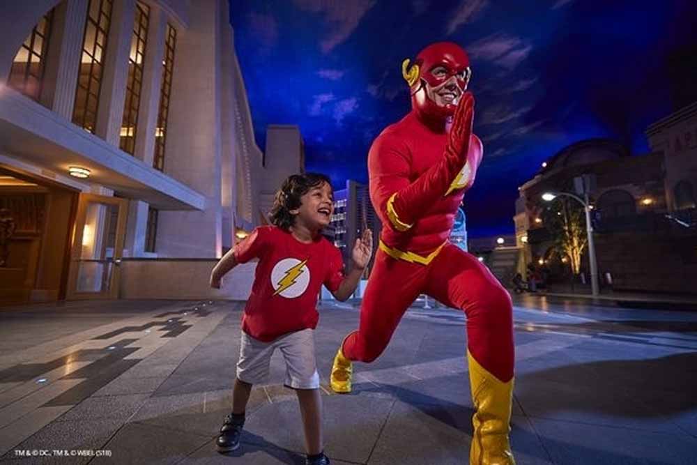 Warner Bros. World Abu Dhabi mit kostenlosem Shuttleticket - Bild 4 von 5