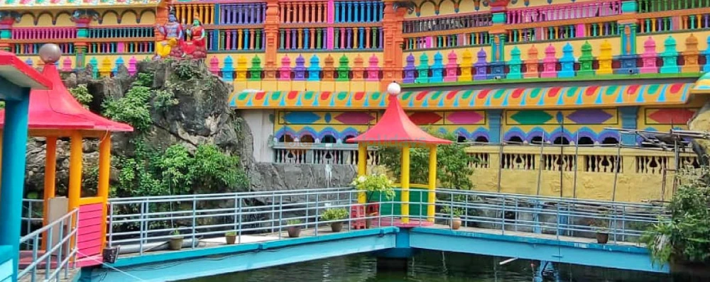 Batu Caves and Countryside Day Trip - JTR Holidays - Image 3 of 5