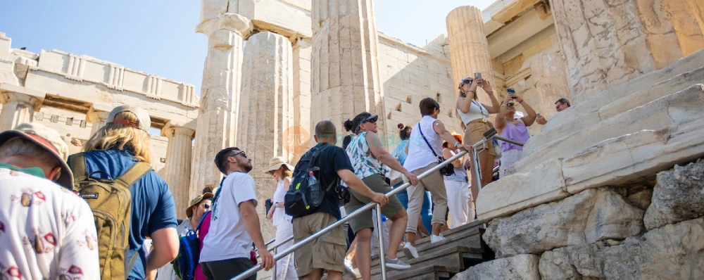 Early Access to the Acropolis and Parthenon Walking Tour - Image 4 of 5