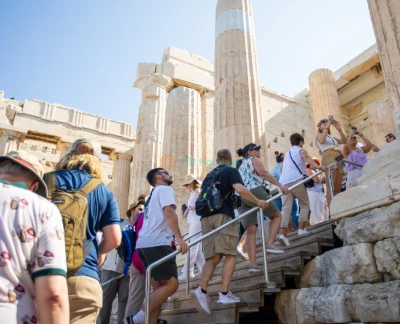 Early Access to the Acropolis and Old Athens Walking Tour - Skip the line, early-access Acropolis and Old Athens walking tour in Athens. Small group guided visit to Propylaea, Parthenon, Erechtheion, plus a dawn stroll through Plaka and Anafiotika. Book this UNESCO site experience for Ancient Greek history, panoramic views, and authentic Athens exploration. Early Access to the Acropolis and Old Athens Walking Tour - Image 2 of 5