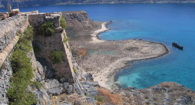 Balos And Gramvousa Island Boat Trip From Kissamos Port - Image 1 of 5