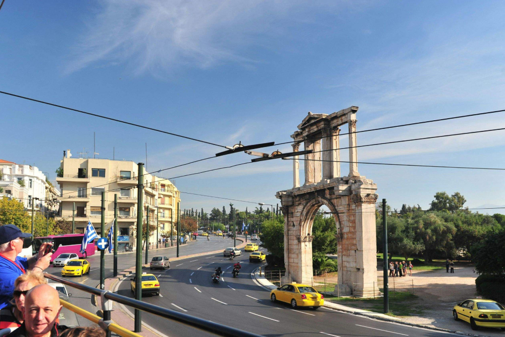 Athen Hop-on-Hop-off-Bus von Sights of Athens - Bild 3 von 5