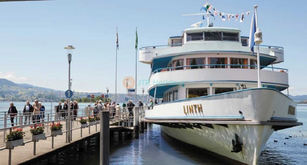 Visite en bus touristique de Zurich avec croisière sur le lac - Image 1 sur 5