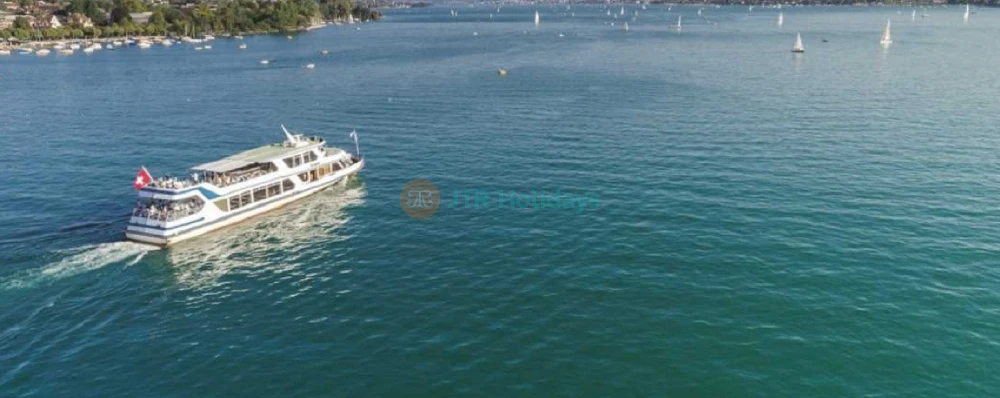 Zurich City Sightseeing Bus Tour with Lake Cruise - Image 3 of 5