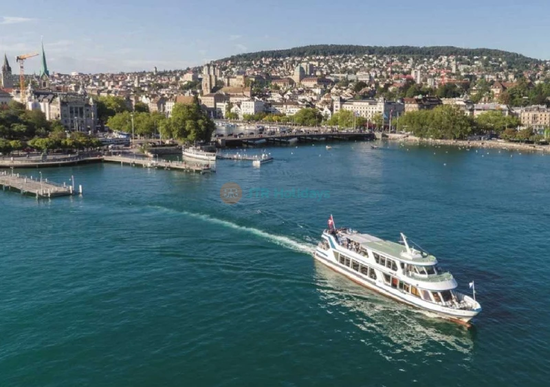 Zurich City Sightseeing Bus Tour with Lake Cruise