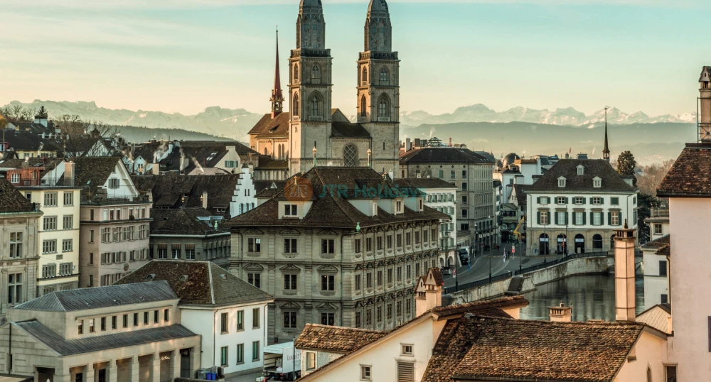 Zurich City Tour with Ferry and Felsenegg Cable Car Ticket - Image 1 of 5