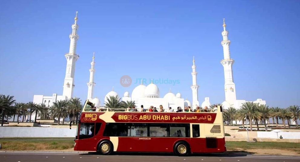 Big Bus Tour Abu Dhabi - Image 1 of 5
