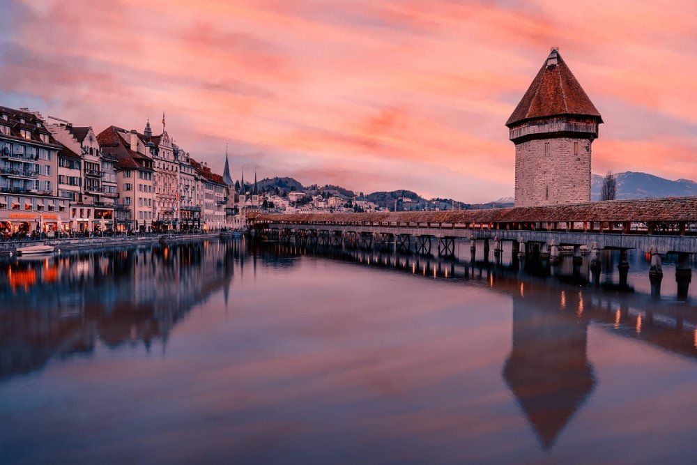 Lucerne City Tour and Yacht Cruise from Zurich Ticket - Image 4 of 5